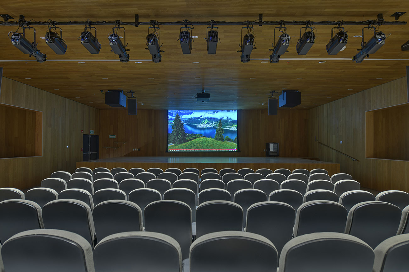 Auditorio - Accesos principales